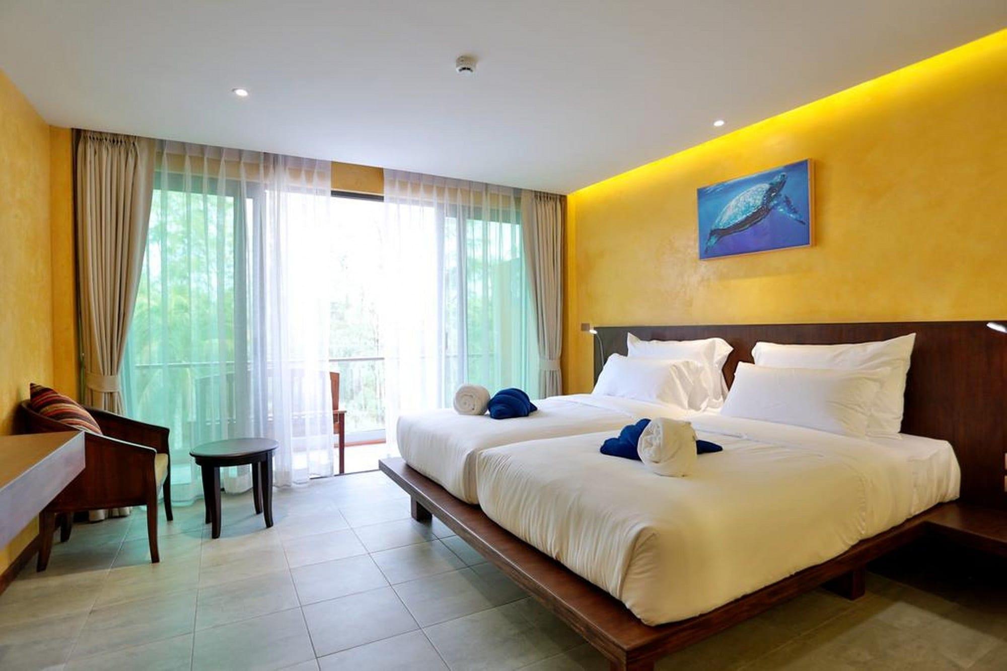 Coriacea Beachfront Boutique Phuket Resort - Sha Plus Майкао-Бич Экстерьер фото